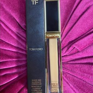 TOM FORD CONCEALER COLOR: 5W0 TAN
